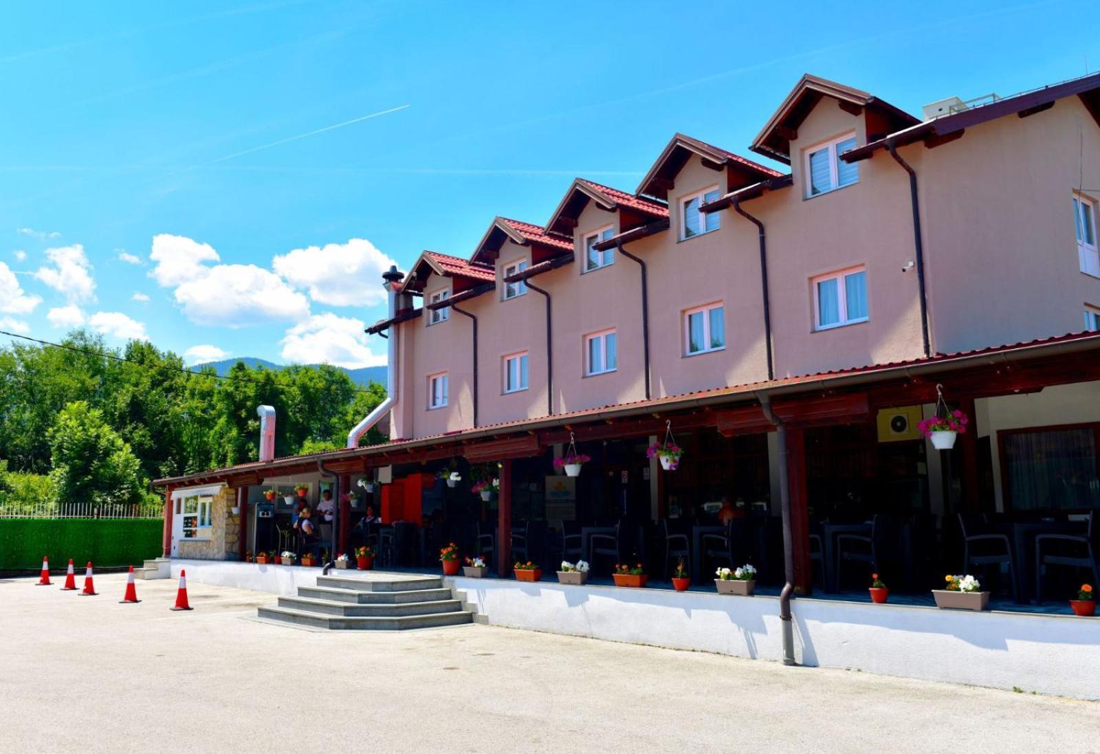 Motel "Izvor Bosne" Ilidža Kültér fotó